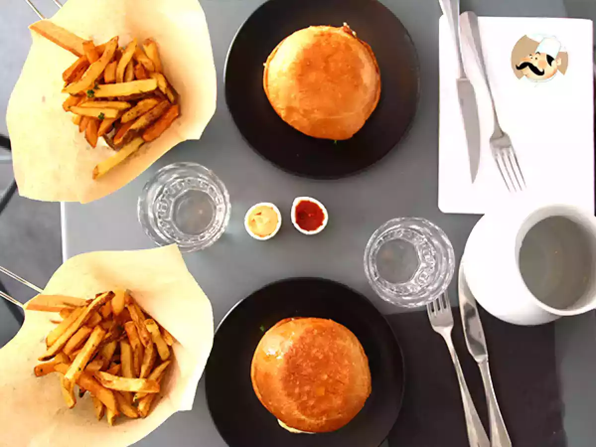 O Cheeseburger do Restaurante Edmond - foto 4