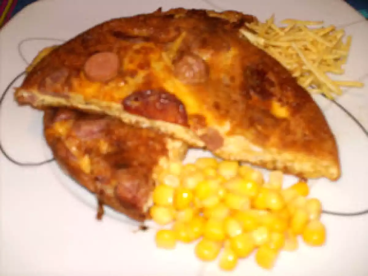 Omolete de salsichas e chouriço
