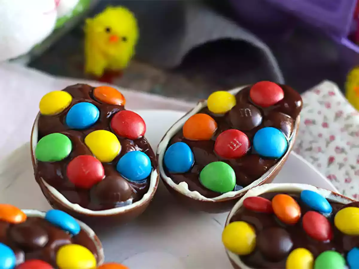 Ovos de Páscoa recheados com creme de chocolate e M&M's - foto 4