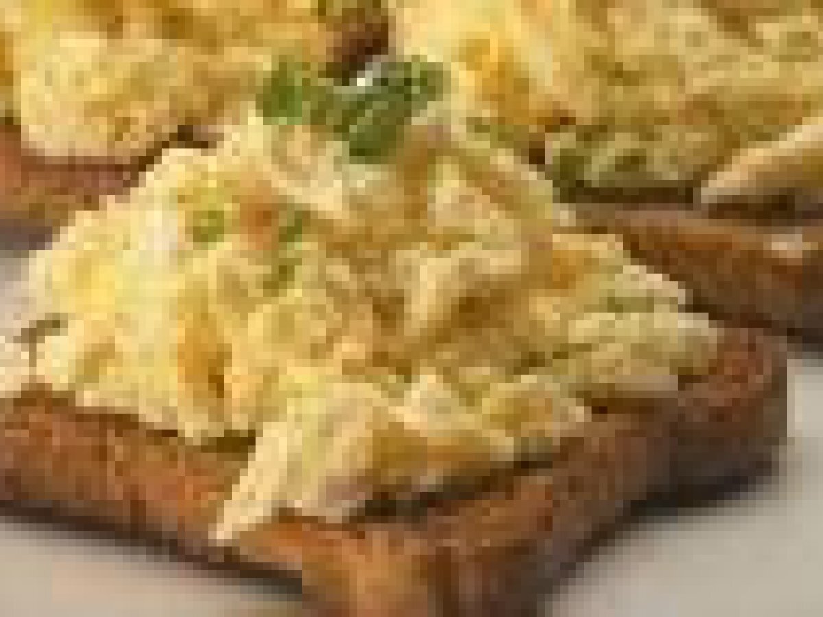 Ovos mexidos com Atum