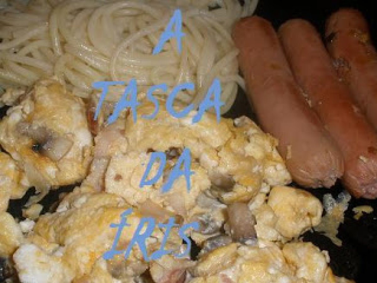 Ovos Mexidos Com Cogumelos & Bacon