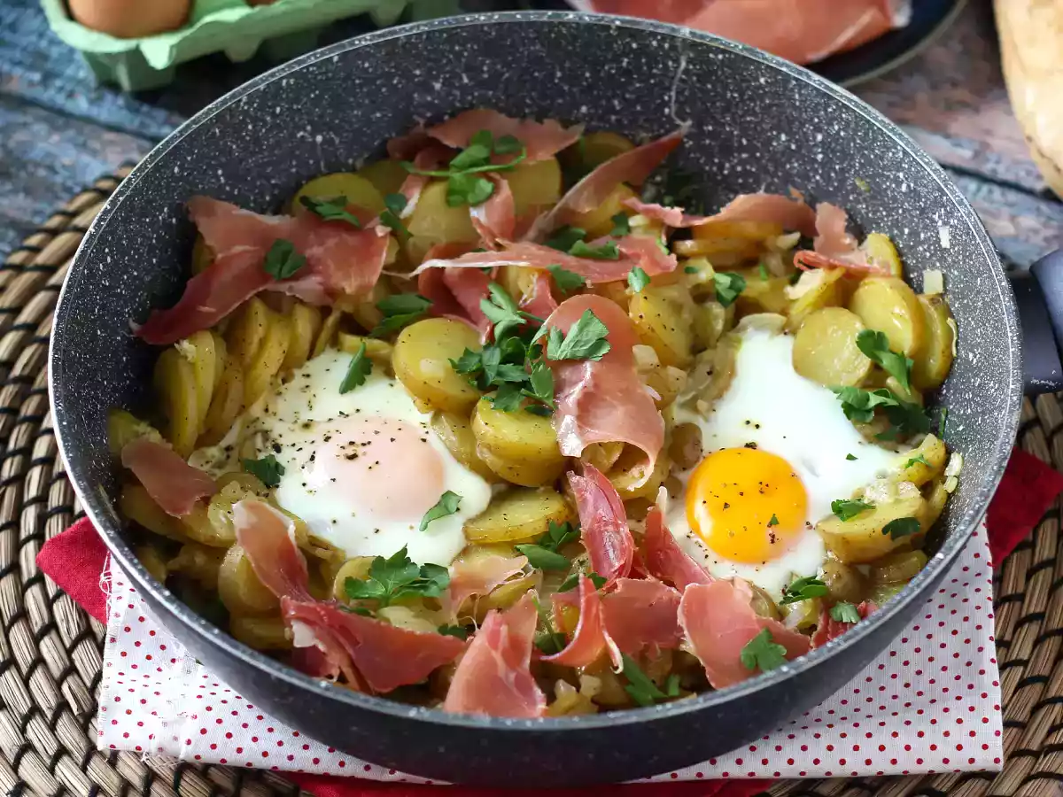 Ovos rotos (huevos rotos) sem fritura e mais saudável - foto 3