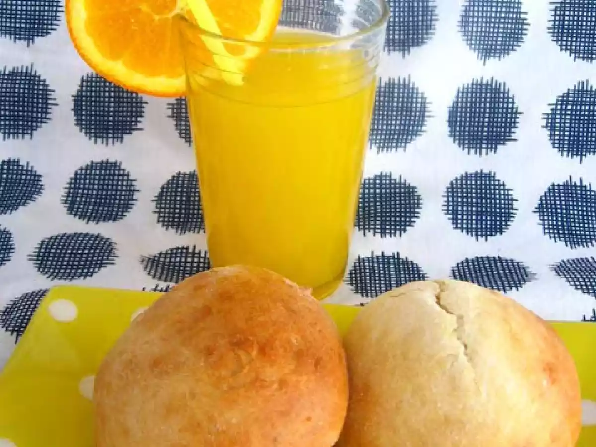 Pãezinhos de Brioche com Laranja