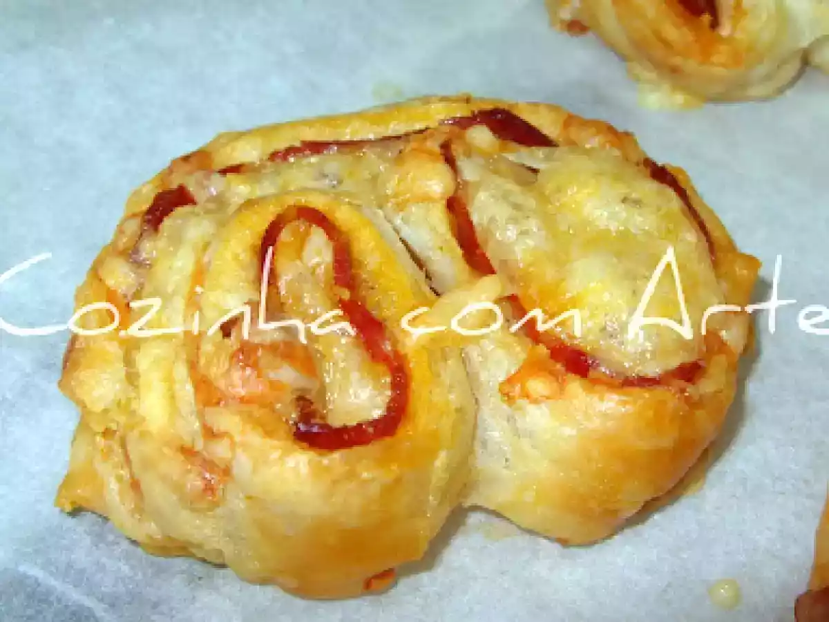 Palmier de chourição e queijo - foto 3