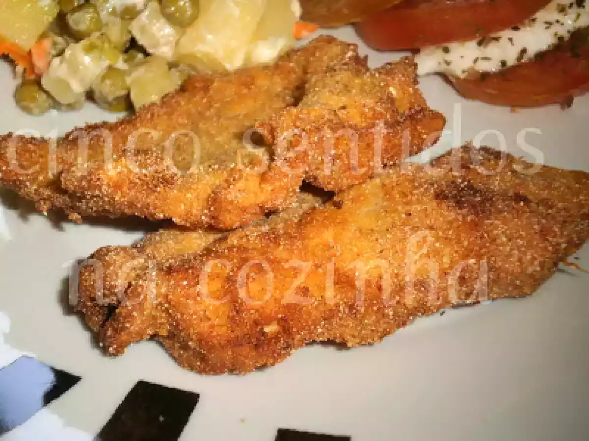 Panados de frango com farinha de milho e mozzarella