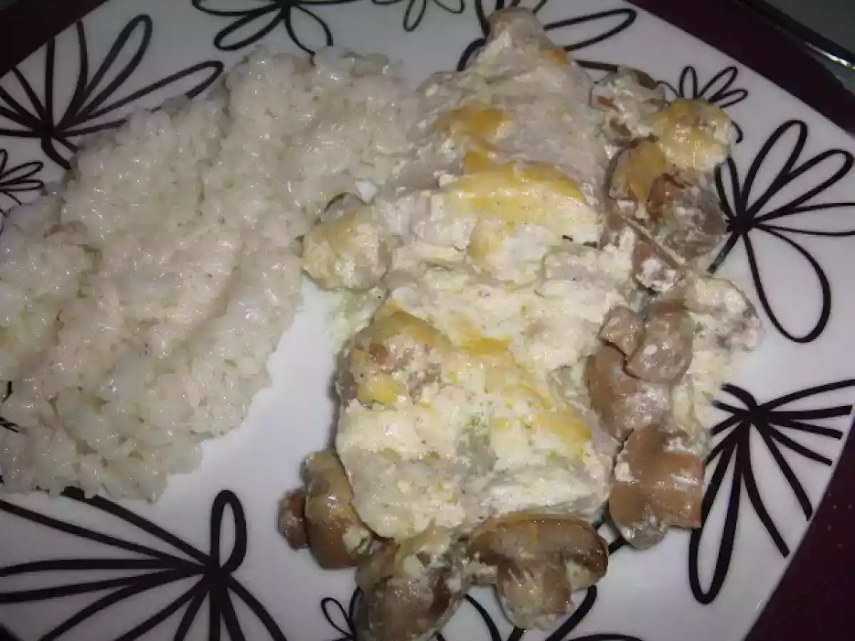 Panga no forno com cogumelos