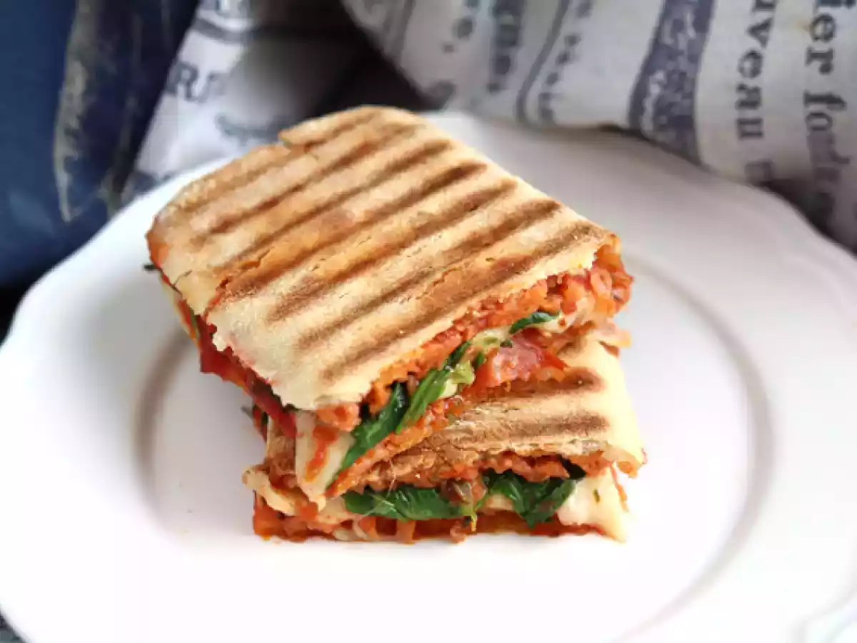 Panini chouriço e queijo - foto 4