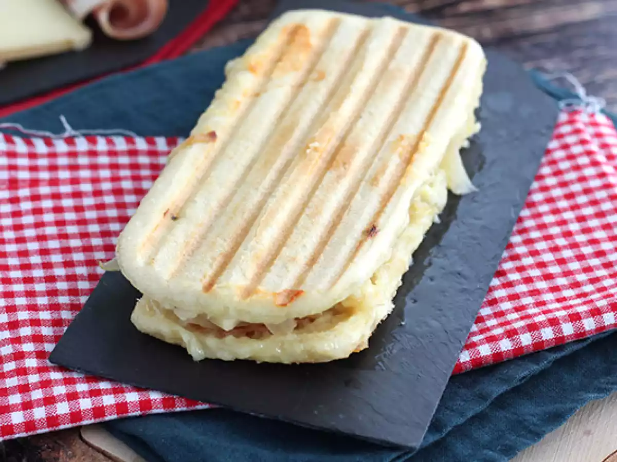 Panini de queijo (sanduíche tostex) - foto 2