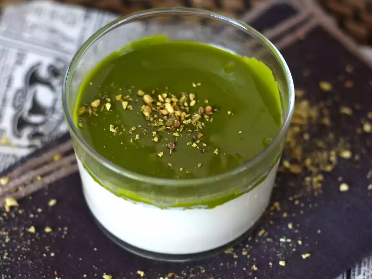 Panna cotta de pistache