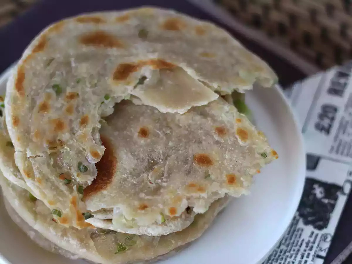 Panqueca chinesa com cebolinha - Scallion pancakes - foto 2