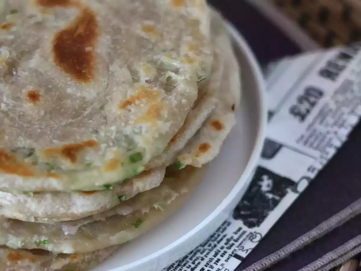 Panqueca chinesa com cebolinha - Scallion pancakes - foto 4