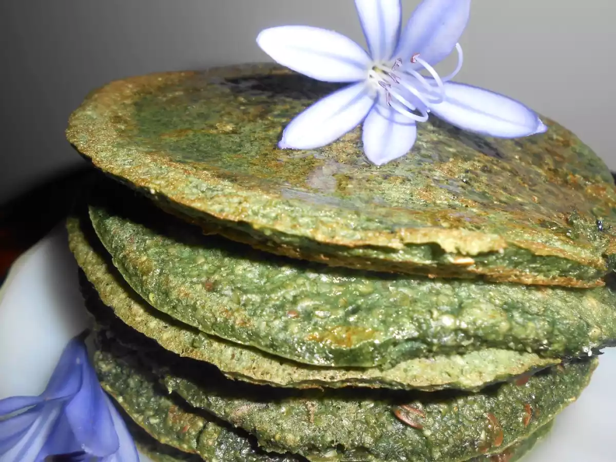 Panquecas de aveia com Spirulina e mel
