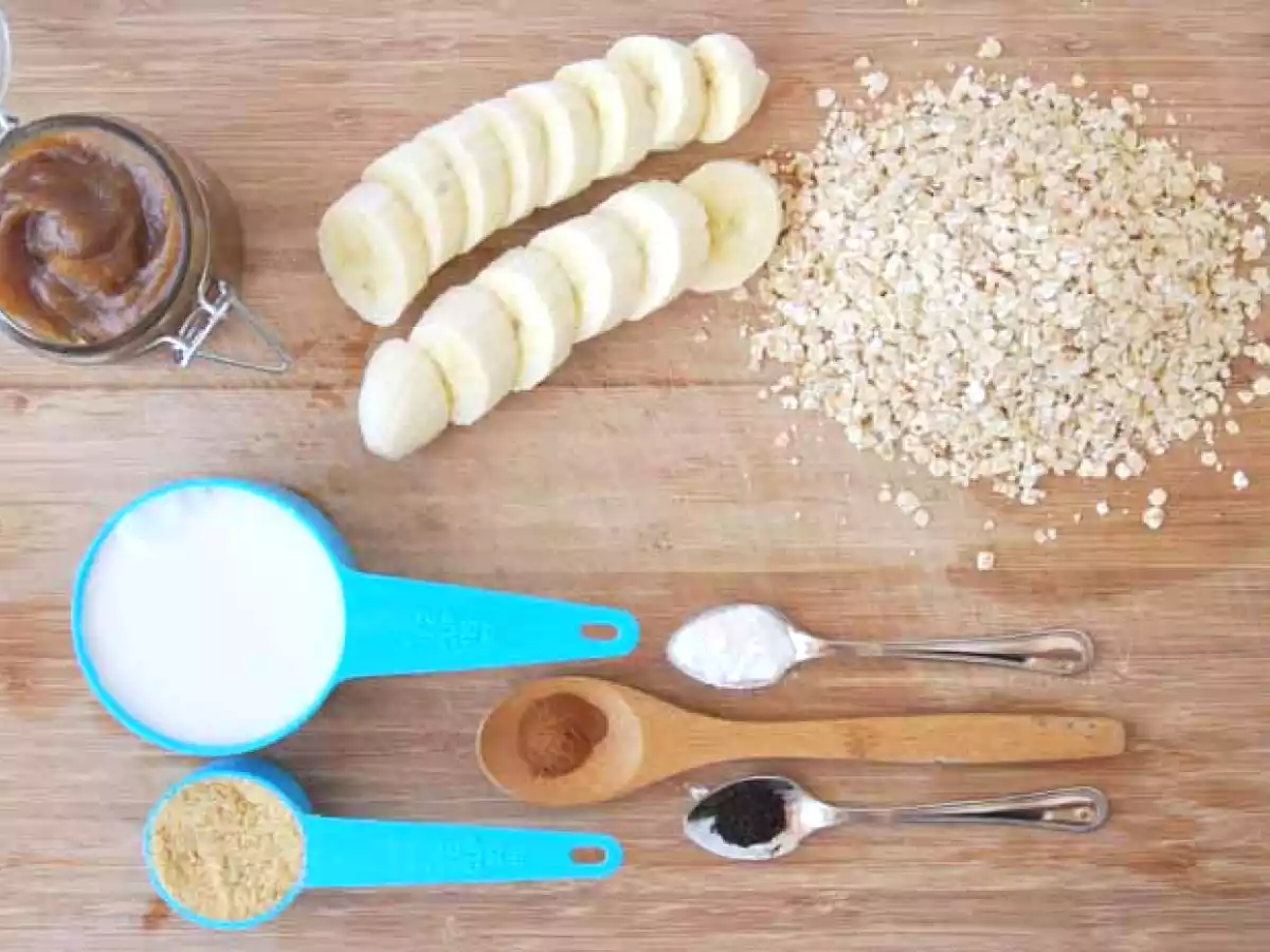 Panquecas de Banana com Caramelo de Tâmaras (sem açúcar) - foto 2