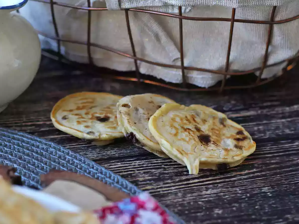 Panquecas de banana sem adição de açúcar e super fofinhas! - foto 5