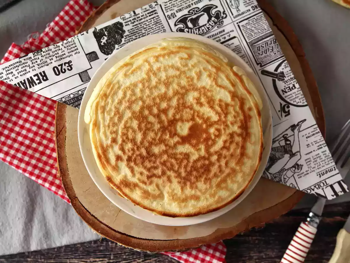 Panquecas de queijo versão croque monsieur