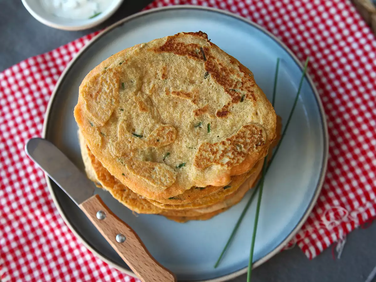 Panquecas salgadas com lentilha vermelha: receita fácil e rica em proteínas - foto 2
