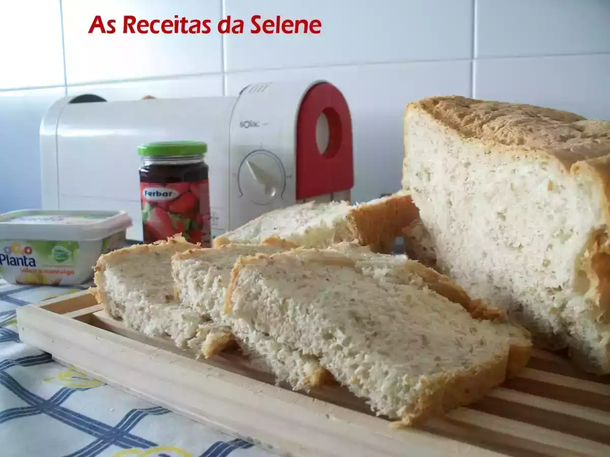 Pão Branco com Sementes de Linhaça e Sésamo - MFP