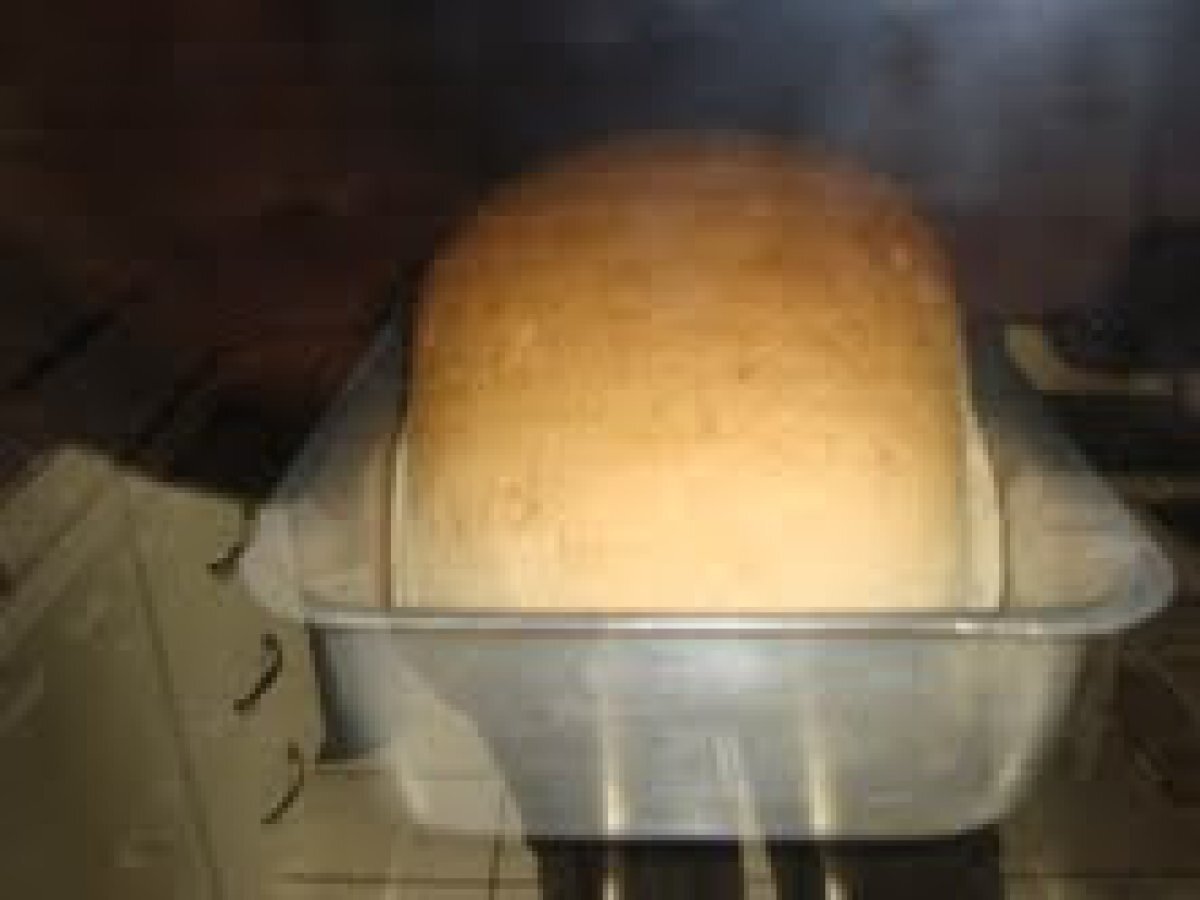 PÃO CASEIRO COM FARINHA DE TRIGO E SEMOLINA
