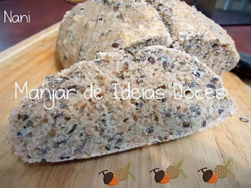 Pão com Farinha Integral, Sementes de Girassol, Linhaça e Sésamo