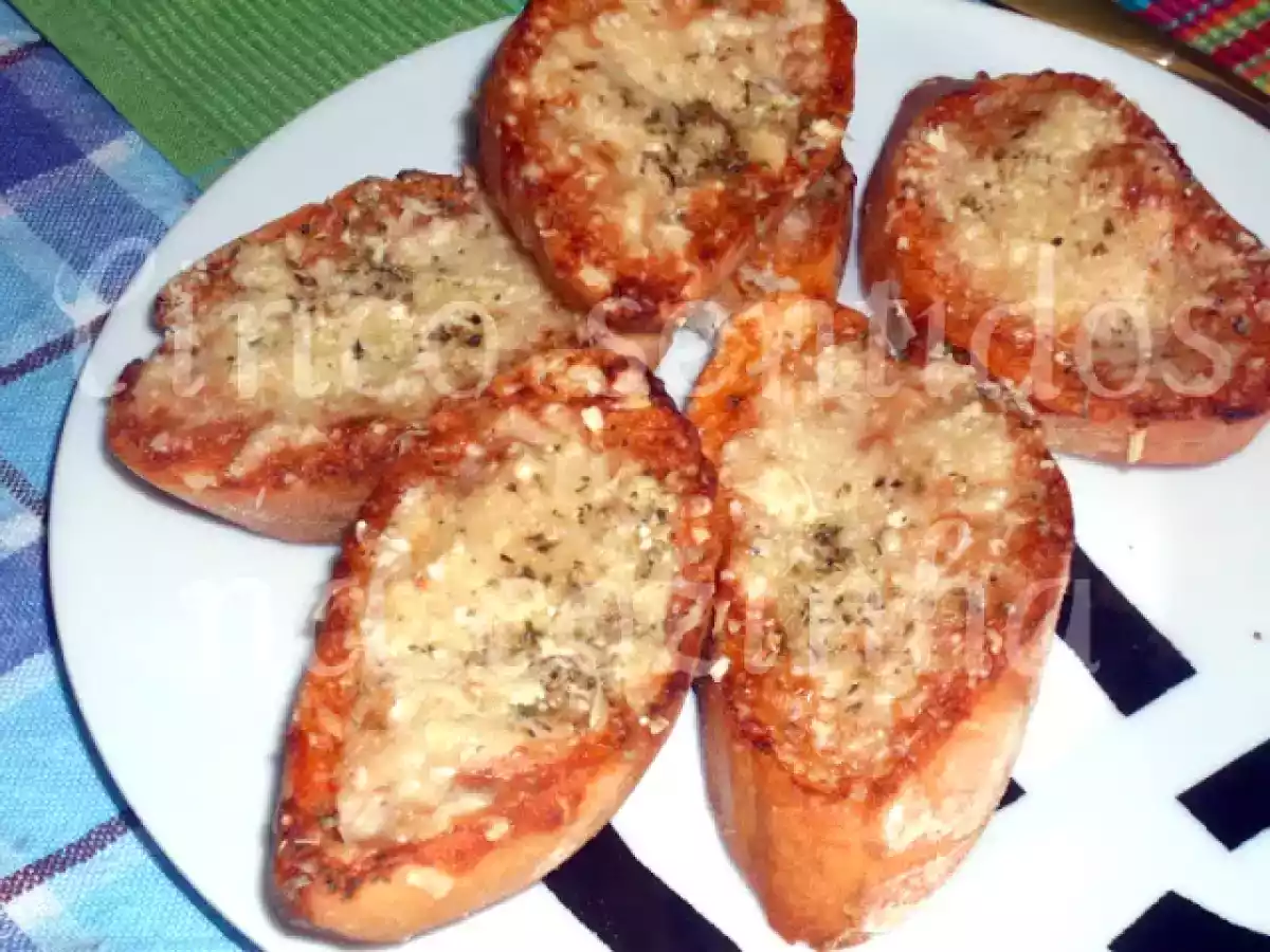 Pão de alho com queijo parmesão