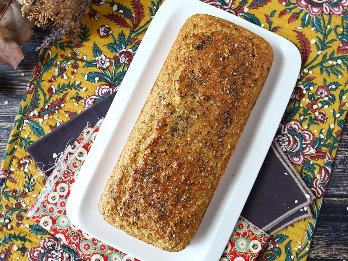 Pão de aveia sem glúten com iogurte e ovos: receita proteica, saudável e fácil de fazer - foto 4