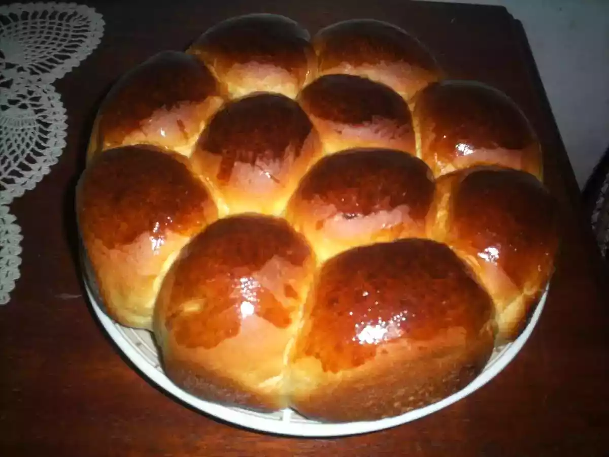 Pão de cebola com cobertura