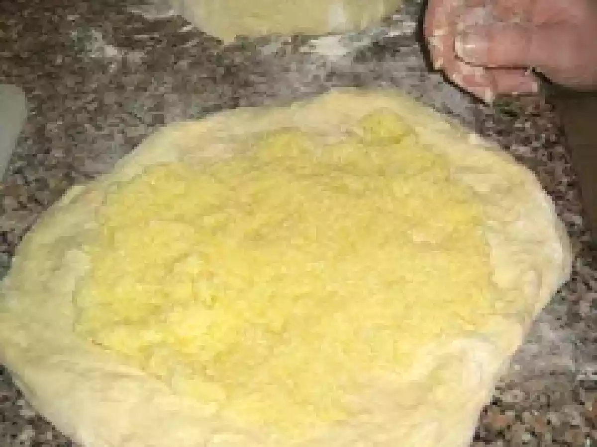 Pão de Deus Enrolado - foto 2