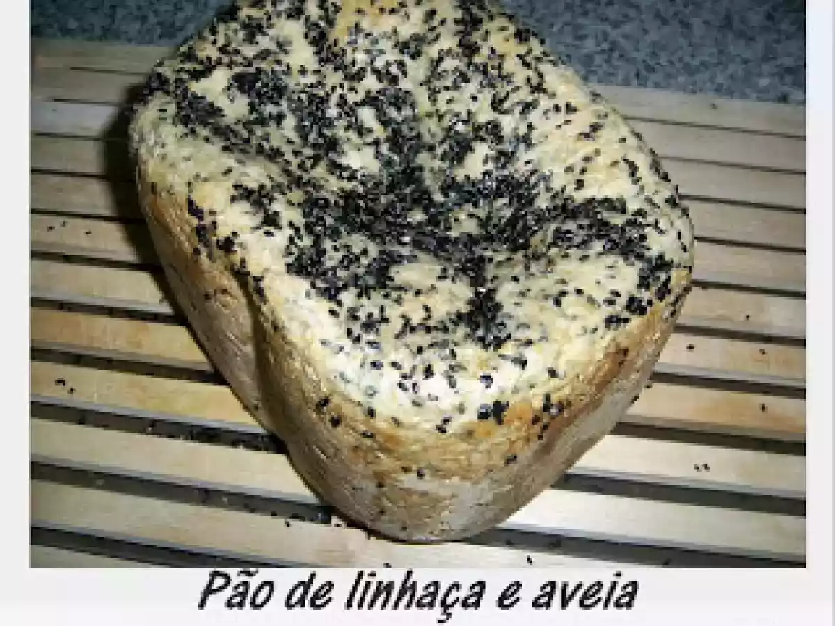 Pão de linhaça e aveia com sementes pretas de sésamo - MFP