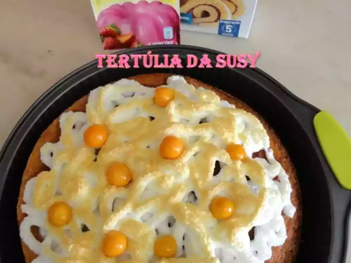 Pão de ló com recheio de pudim de morango boca doce e cobertura de claras - foto 6