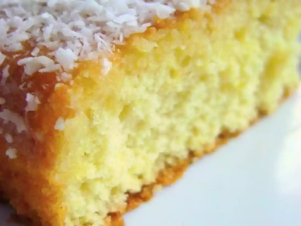 PÃO DE LÓ DE LARANJA E COCO - foto 4