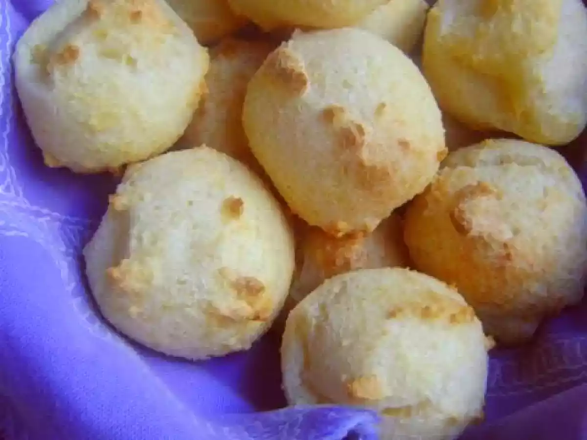 PÃO DE QUEIJO DE COLHER