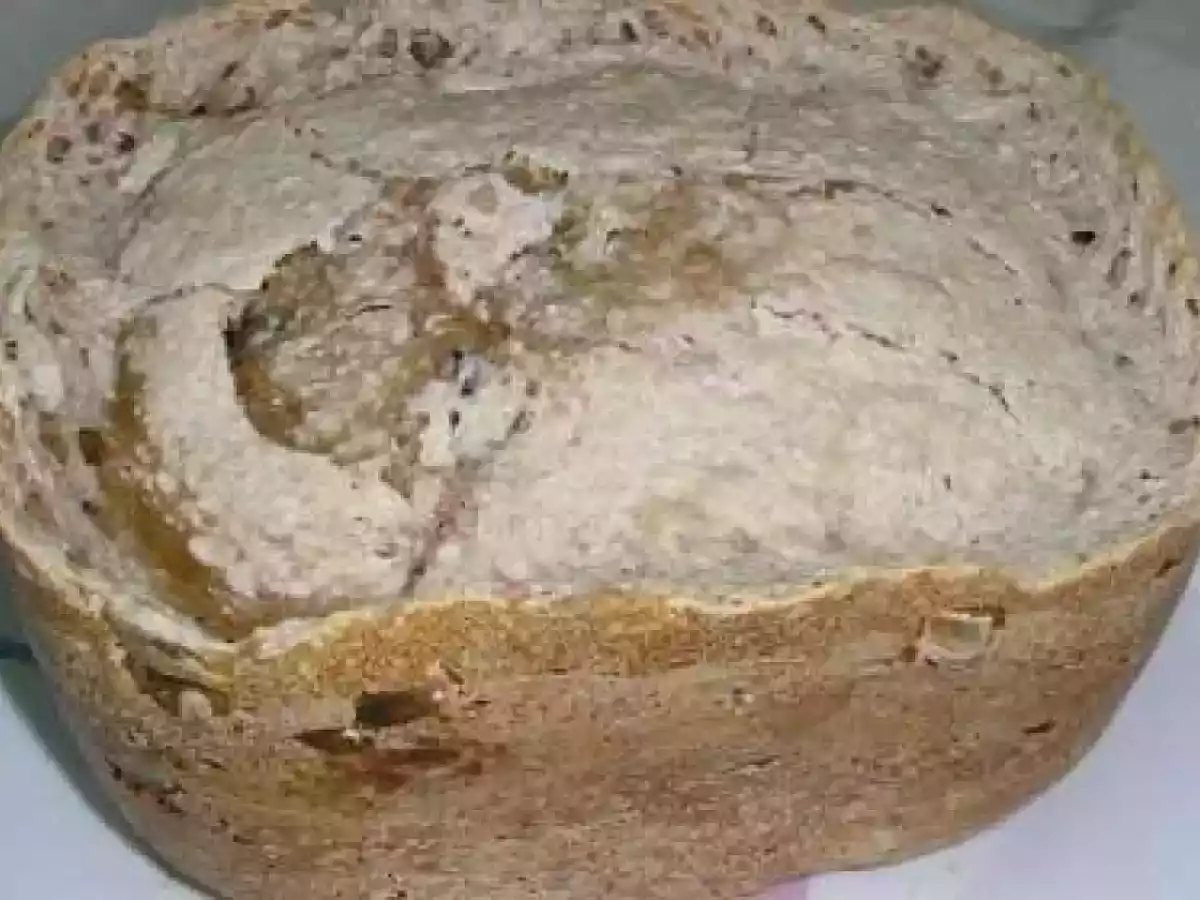 Pão de sementes de abóbora e noz moscada
