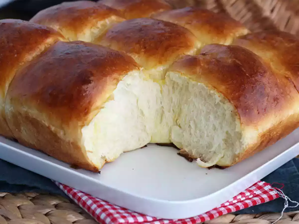 Pão recheado queijo e presunto - foto 3
