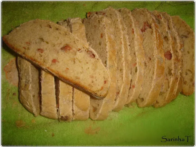 Pão Rústico de Chouriço, Bacon e Azeitonas, foto 2