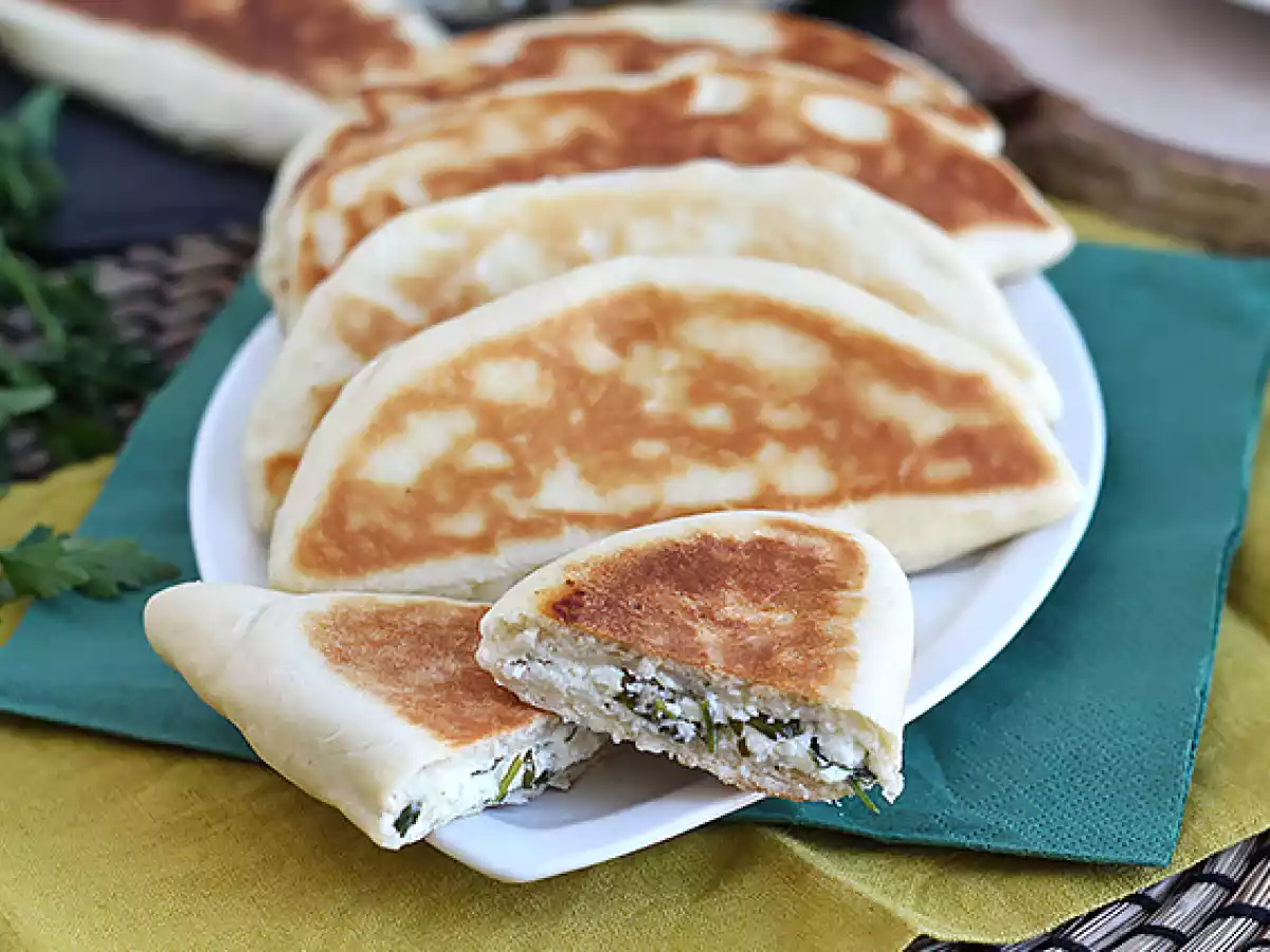 Pão turco recheado na frigideira, o Gözleme - foto 2