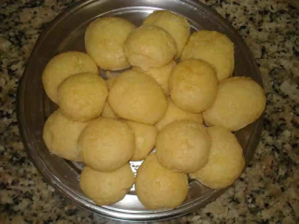 PÃOZINHO DELICIA COM LEITE CONDENSADO