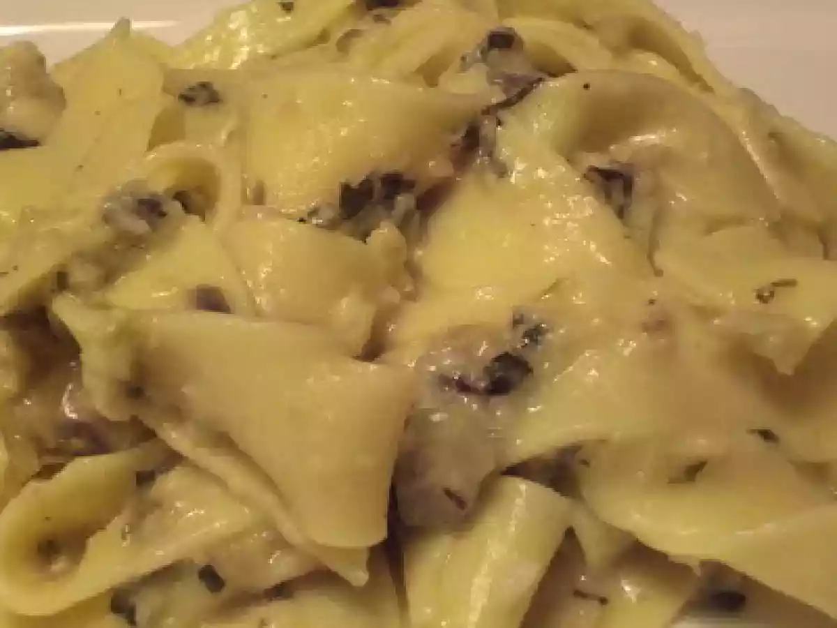 Pappardelle ao Molho de Bacalhau e Mozarella - foto 2