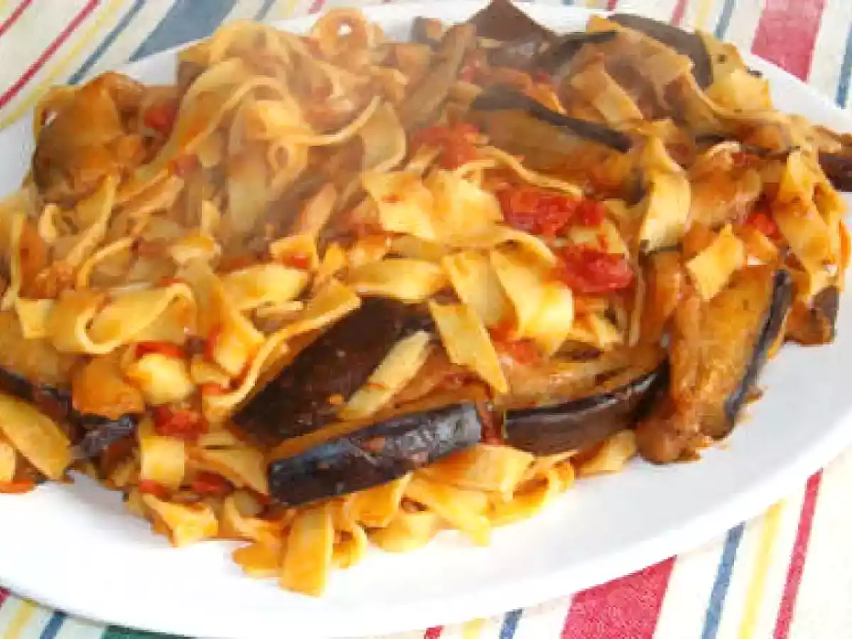 Pasta alla Norma (pasta à Norma)