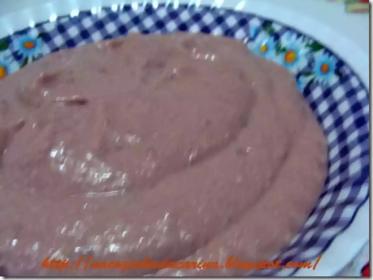Pasta de Salsão e Azeitonas Pretas