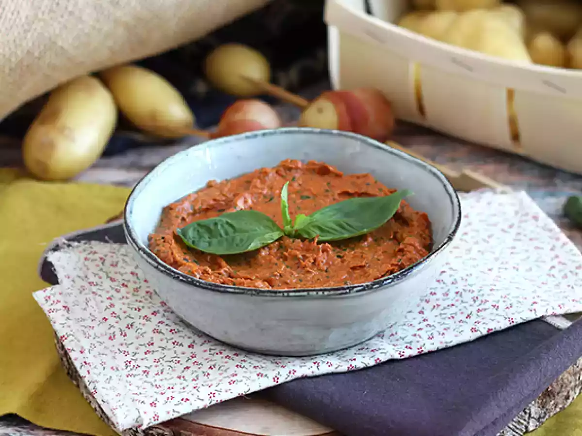 Pasta de tomates confitados e manjericão - foto 3