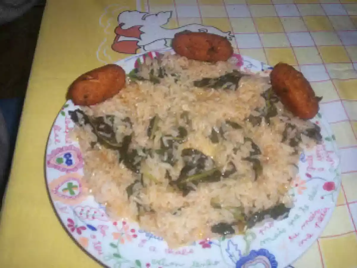 PASTÉIS DE BACALHAU COM ARROZ DE GRELOS - foto 2