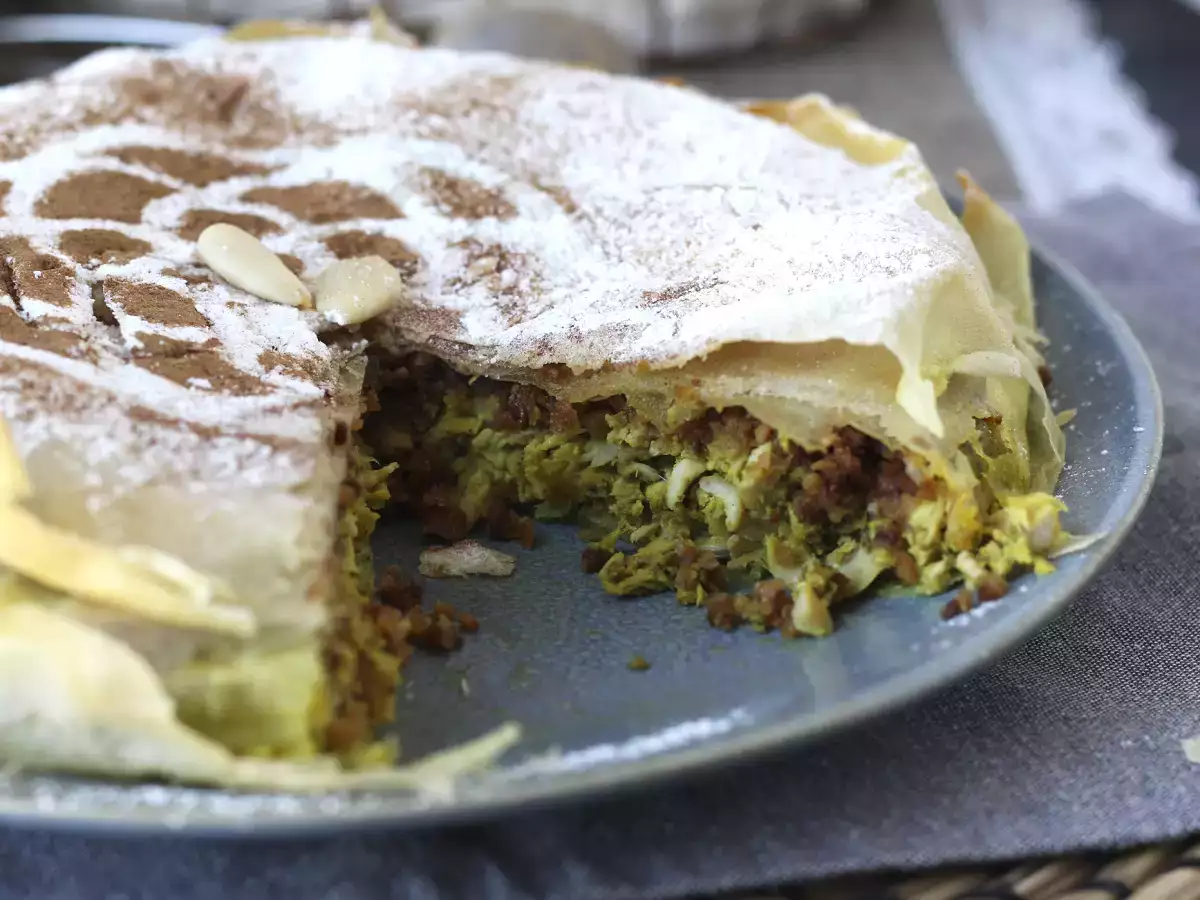 Pastel marroquino de frango (bastilla): crocante, agridoce e cheio de especiarias - foto 6