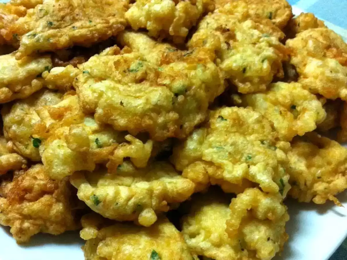 Pataniscas de bacalhau