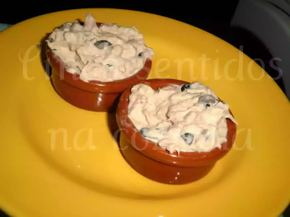 Paté de atum com azeitonas pretas