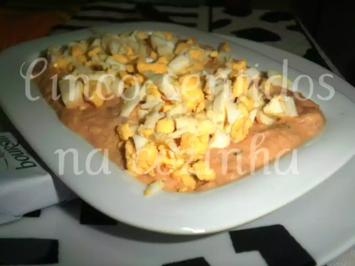 Paté de camarão e bacalhau