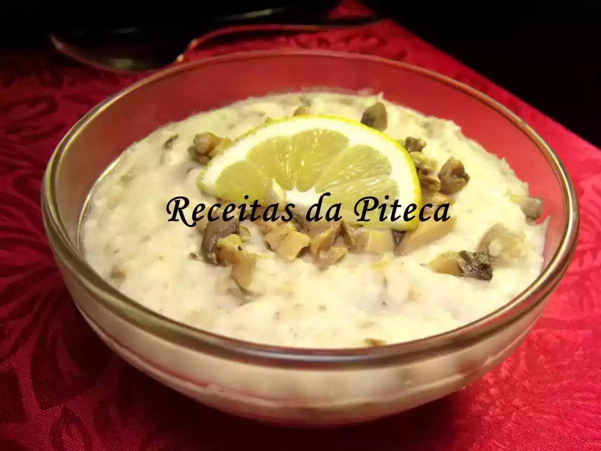 Paté de feijão e cogumelos salteados