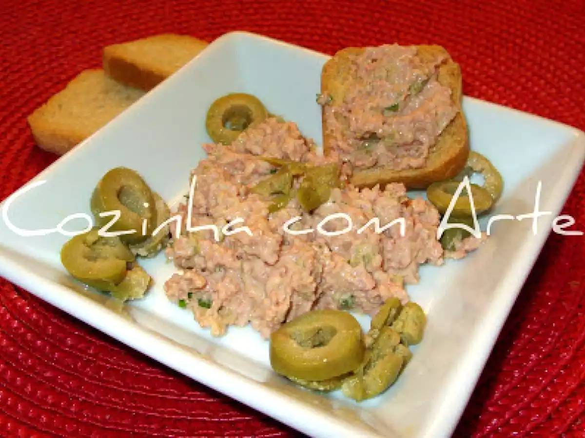 Paté de salsicha com azeitonas verdes - foto 3