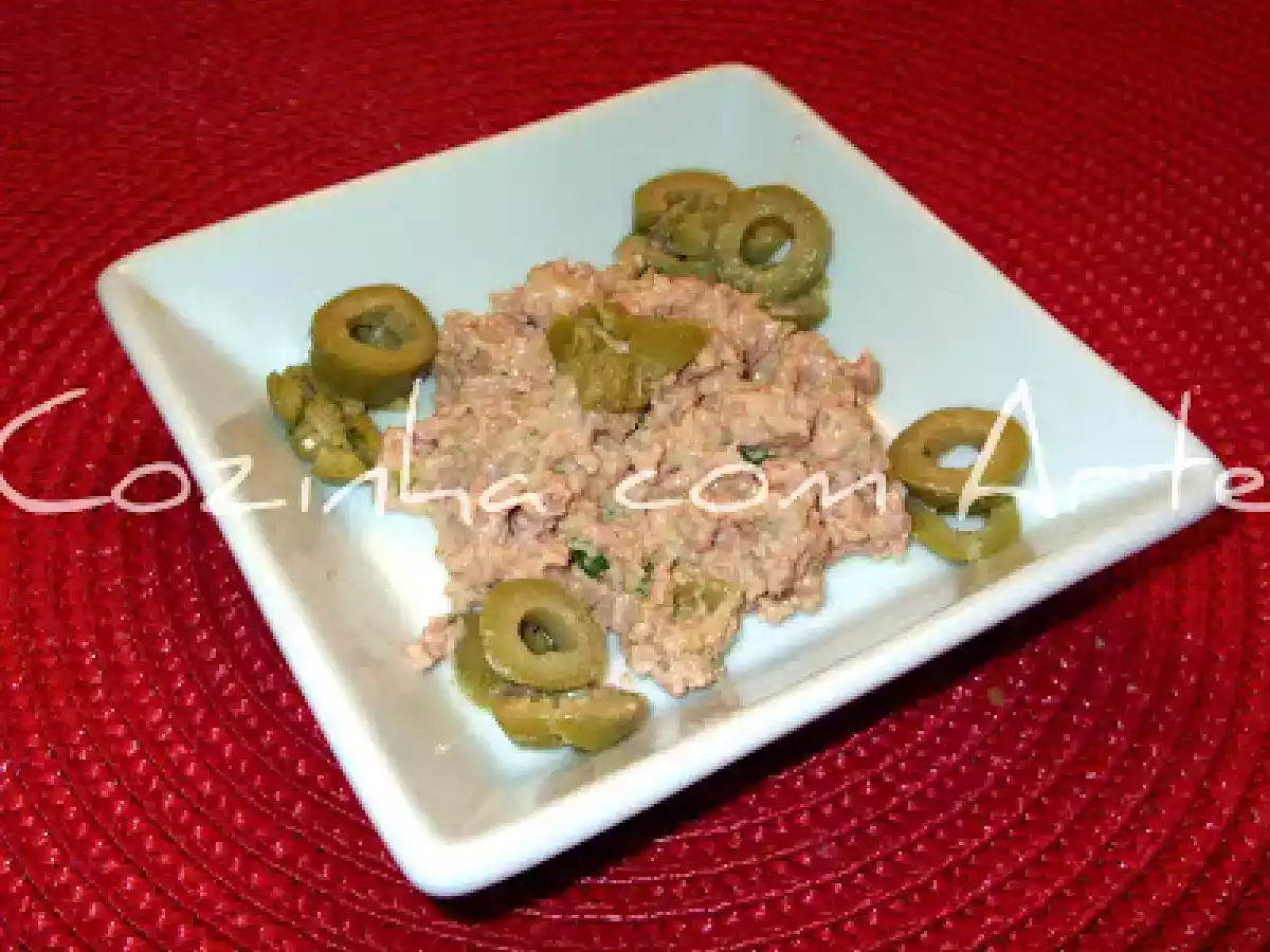 Paté de salsicha com azeitonas verdes - foto 4