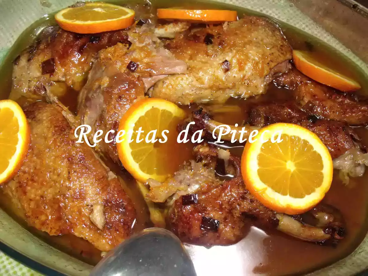 Pato assado com laranja acompanhado com arroz de grelos Bom Sucesso
