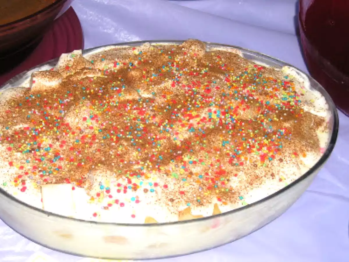 Pavê de ananás e chocolate branco